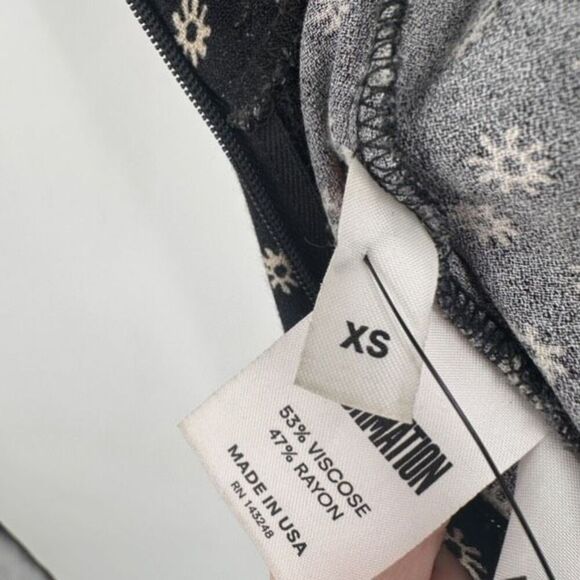 Reformation Ditzy Micro Floral Black Wide Leg Sleeveless Jumpsuit Size XS - Picture 9 of 16